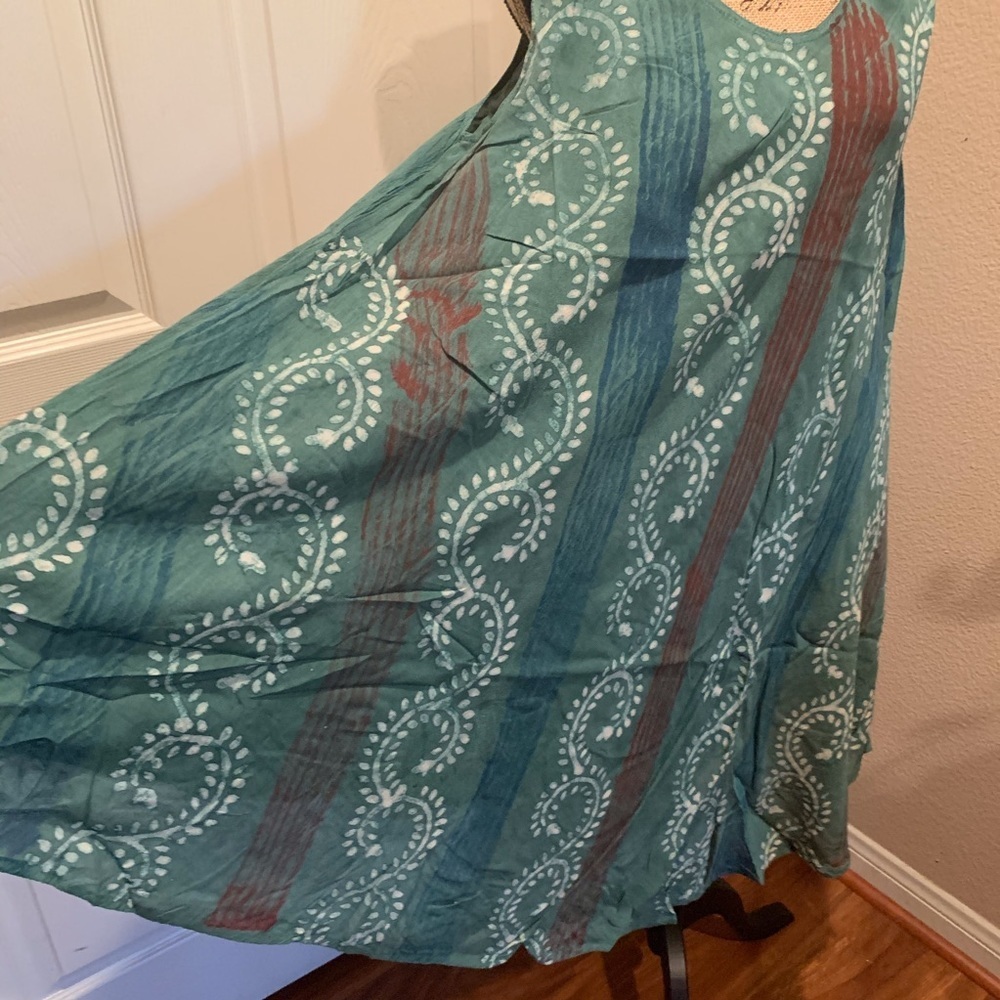 Plus size free size multi print colored dress - Picture 2 of 5